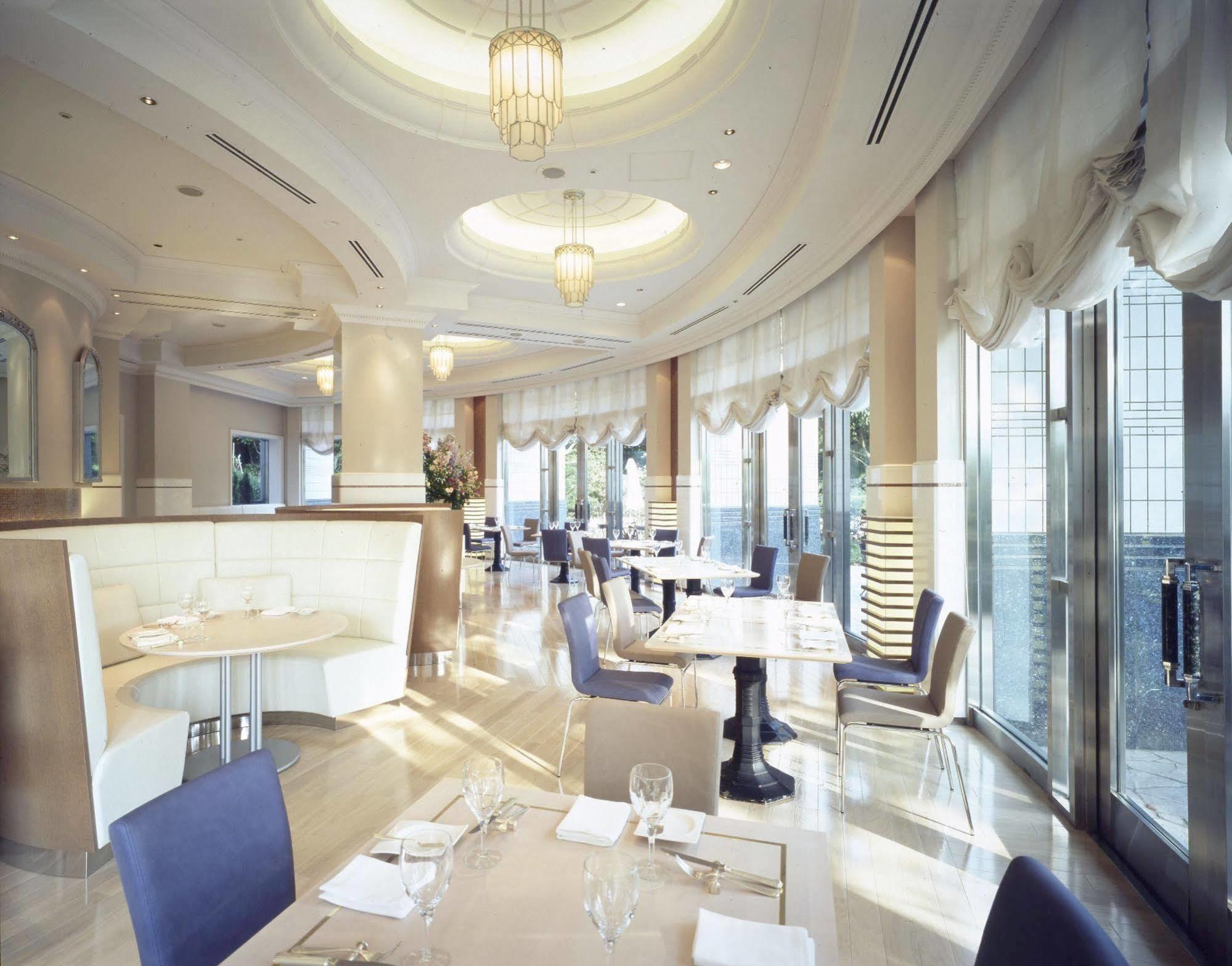 Hotel The Manhattan Chiba Exterior foto